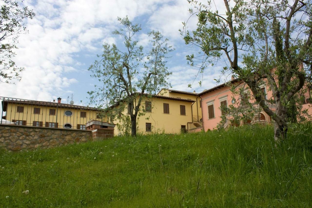Aparthotel Borgo Di Gramugnana Usigliano Exterior foto